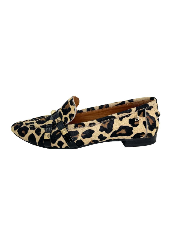 Slipper, Leo, Ansicht seitlich