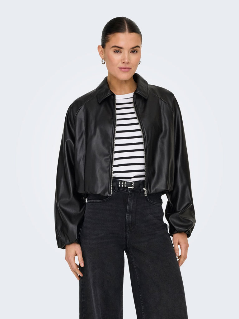 Bikerjacke, Kunstleder, schwarz, Ansicht vorne


