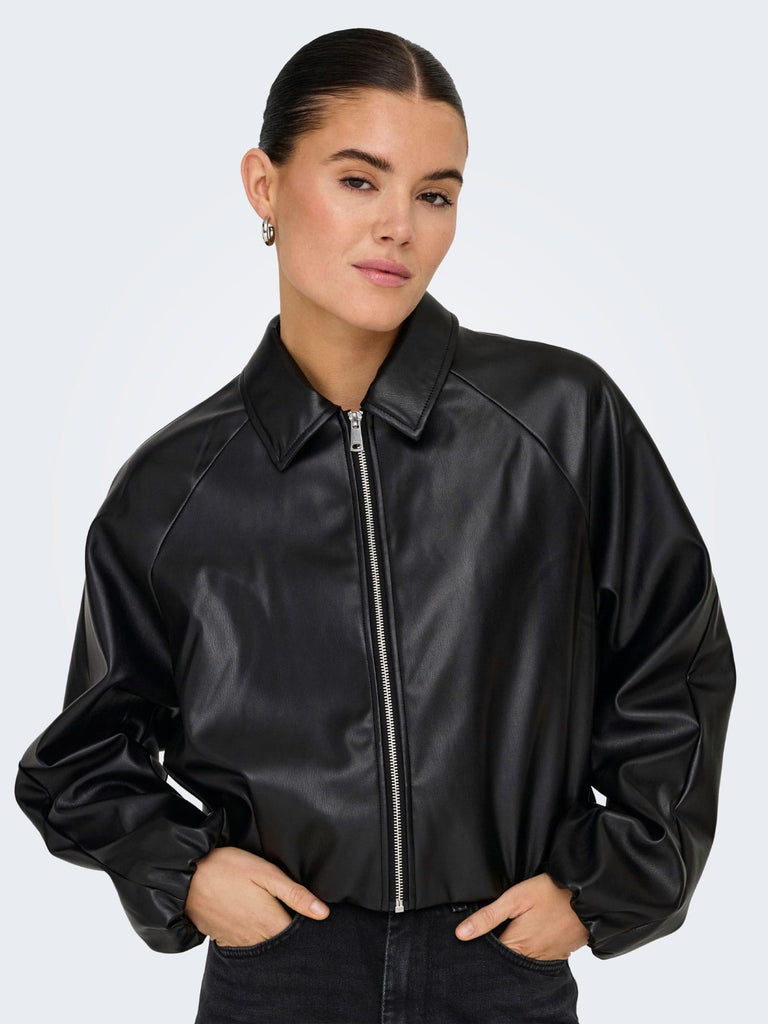 Bikerjacke, Kunstleder, schwarz, Ansicht vorne


