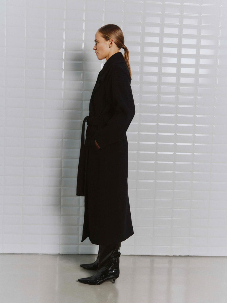 Mantel Brooklyn Wool black, Ansicht seitlich