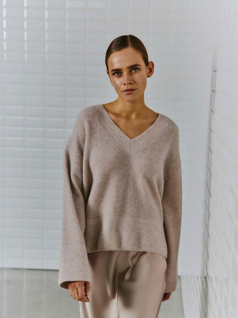 Pullover Joyce V-Neck silver lining, Ansicht vorne