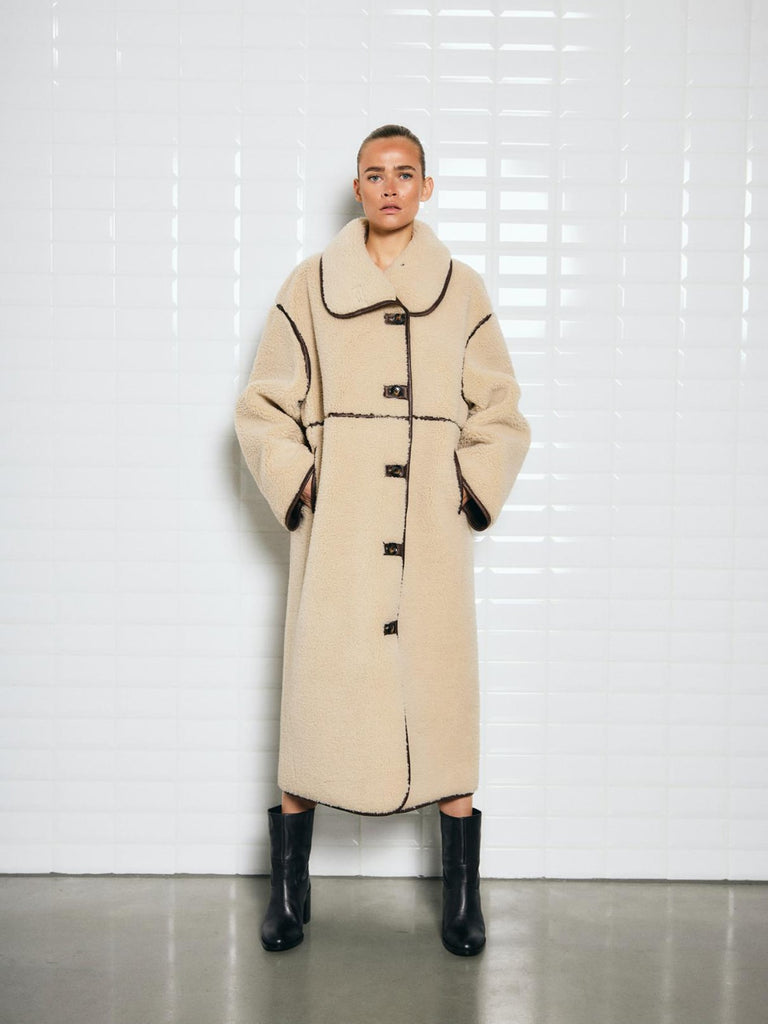 Mantel Dajana birch, Trage-Ansicht vorn