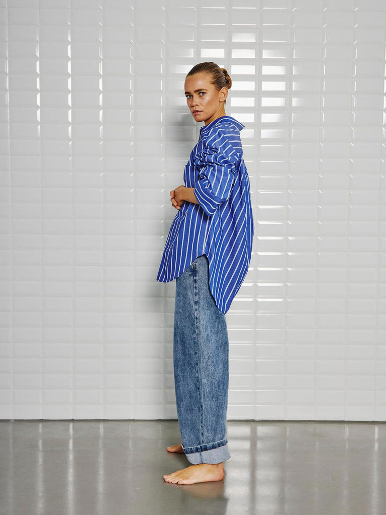 Bluse Nolan Stripe magic blue, Trage-Ansicht seitlich