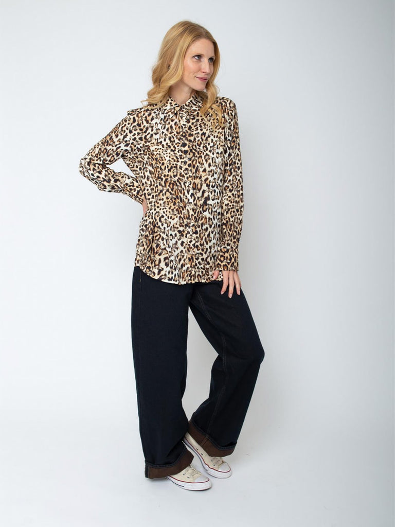 Bluse leo with bee, Ansicht vorn