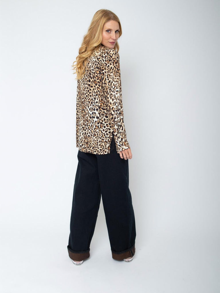 Bluse leo with bee, Ansicht seitlich