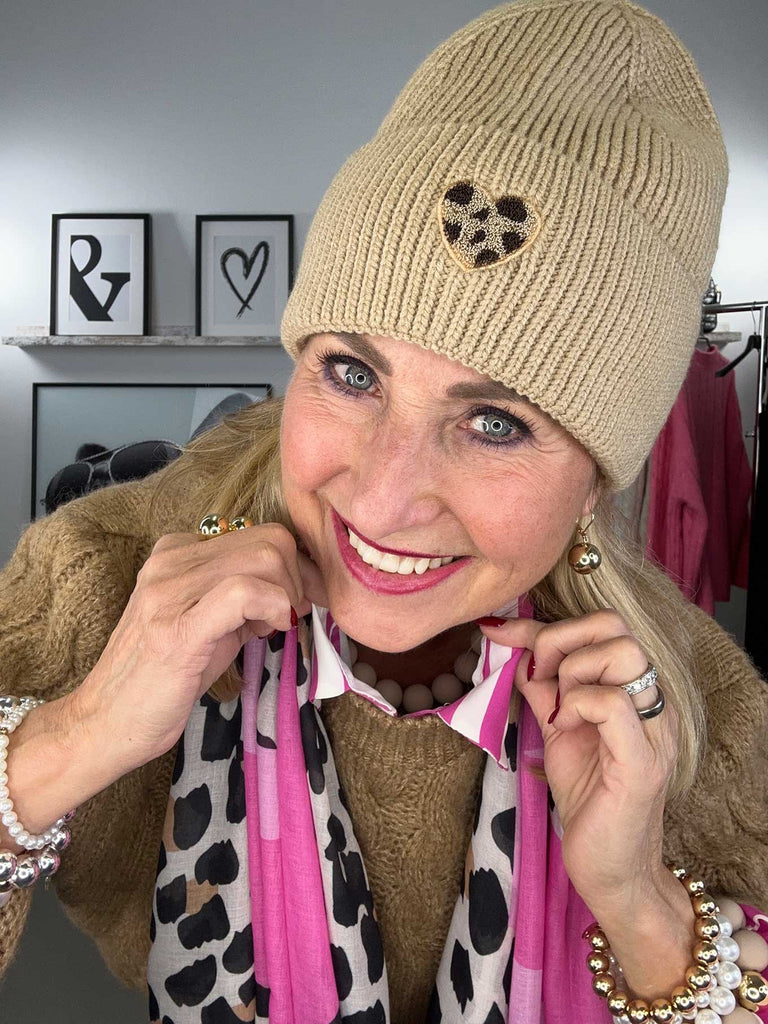 Mütze Herz Leo beige