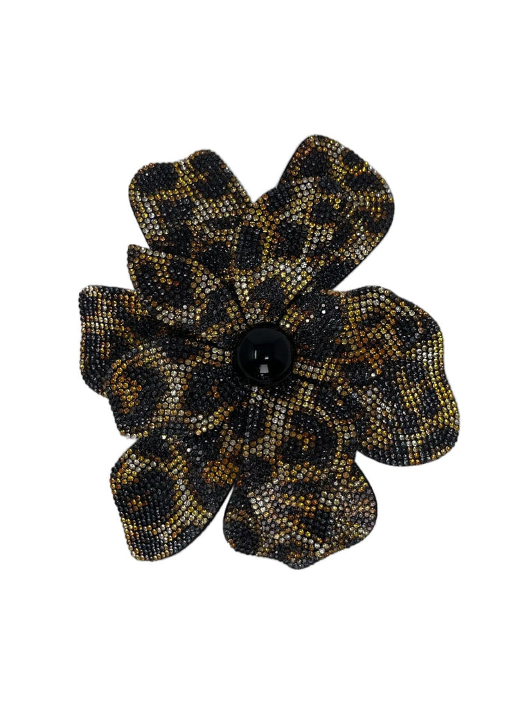 Brosche Strass Blüte Perle Leo, Ansicht vorn