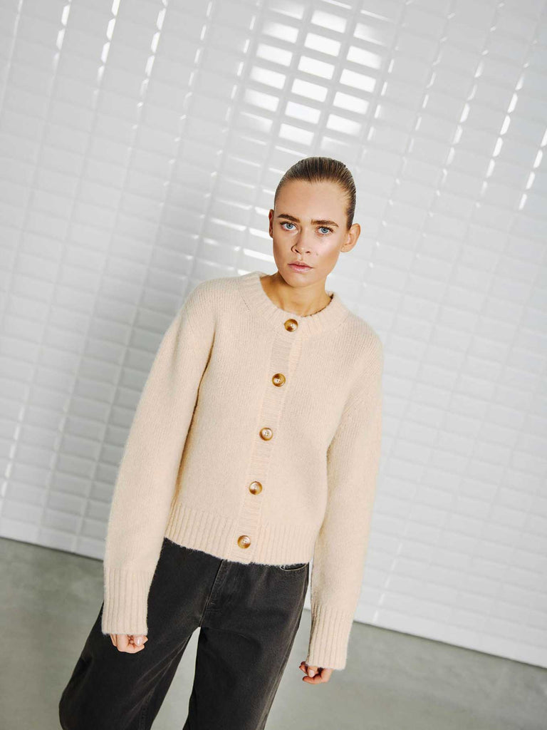 Strickjacke Myla almond cream, Ansicht vorn