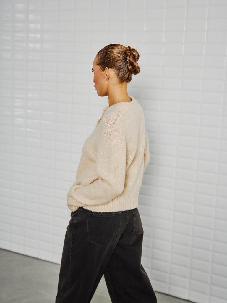 Strickjacke Myla almond cream, Ansicht seitlich